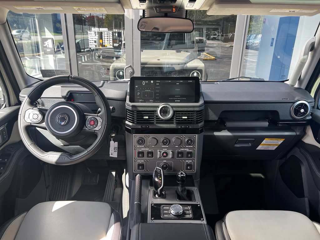 Used 2025 INEOS Grenadier Station Wagon AWD/4WD image 11