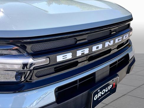 Certified 2023 Ford Bronco Sport Outer Banks w/ Tech Package AWD/4WD image 32