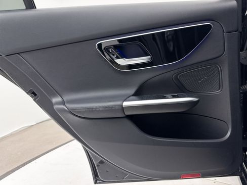 Used 2022 Mercedes-Benz C 300 Sedan image 28