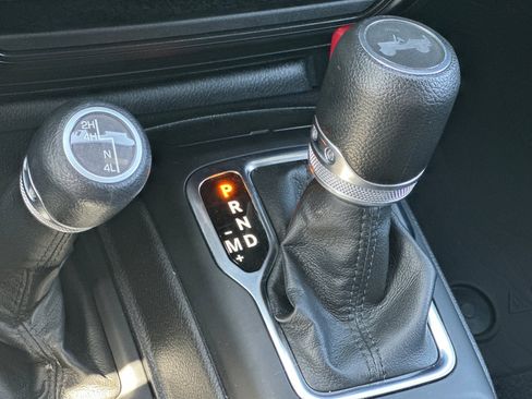 Used 2022 Jeep Wrangler Unlimited Sport image 21