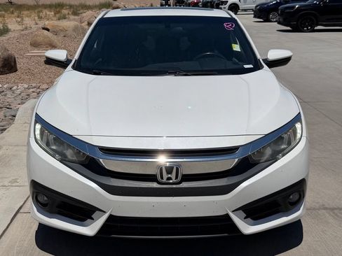 Used 2018 Honda Civic EX-T image 3