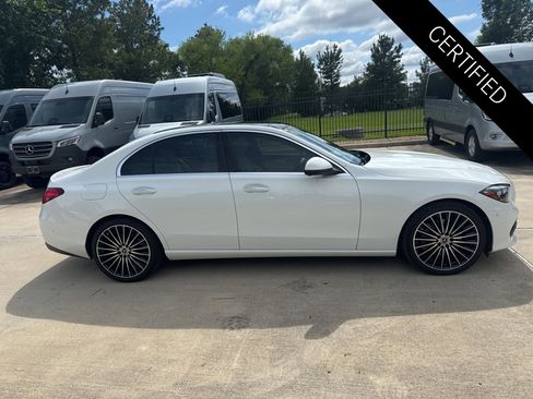 Used 2026 Mercedes-Benz C 300 Sedan image 3