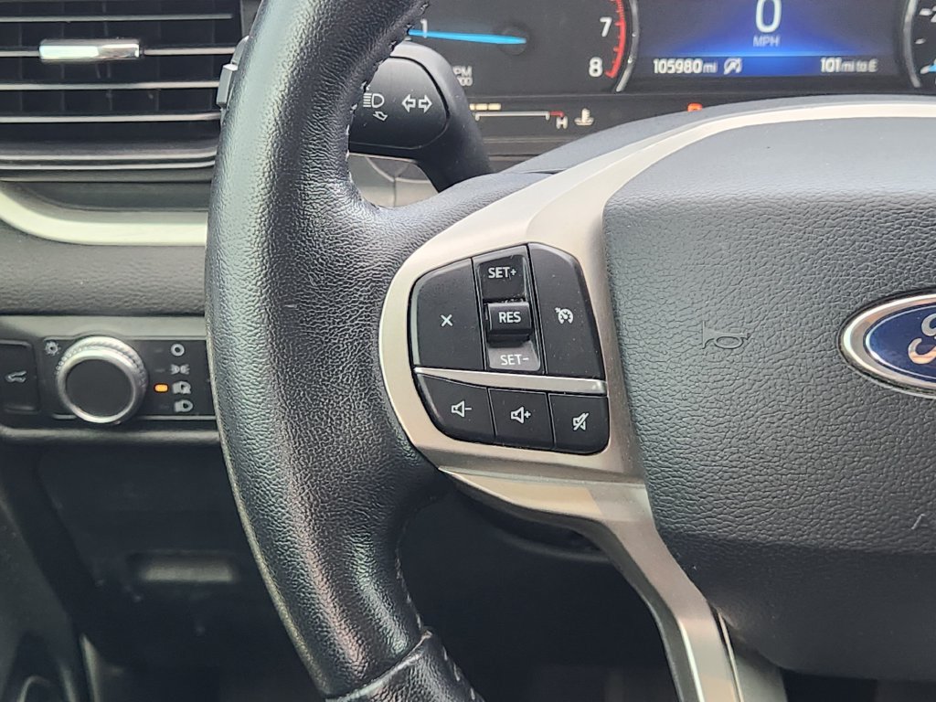 Used 2021 Ford Explorer XLT RWD image 26