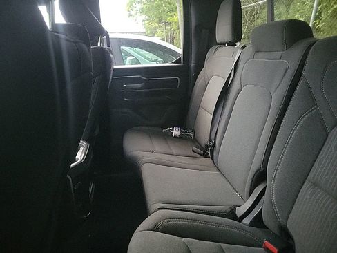 Used 2022 RAM 1500 Big Horn AWD/4WD image 23
