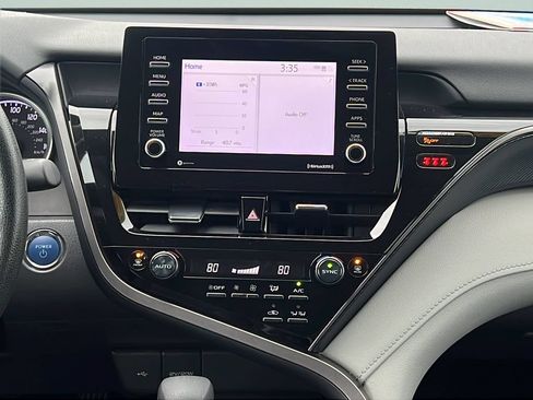 Used 2022 Toyota Camry LE FWD image 13
