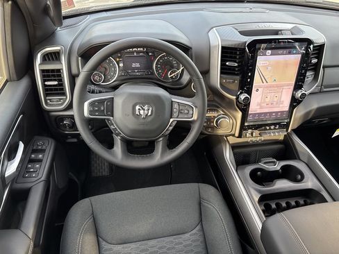 New 2026 RAM 1500 Big Horn AWD/4WD image 12