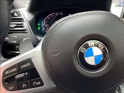 Used 2023 BMW X4 xDrive30i w/ M Sport Package AWD/4WD image 43