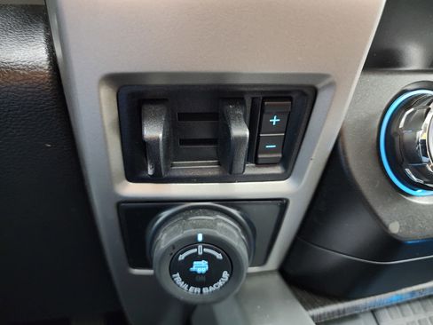 Used 2021 Ford F350 Lariat w/ Lariat Ultimate Package image 52