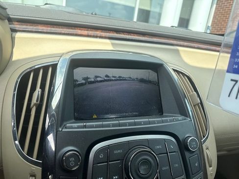 Used 2013 Buick LaCrosse Leather FWD image 5