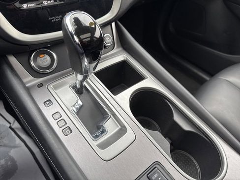 Used 2024 Nissan Murano SV image 15