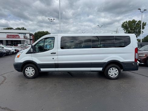 Used 2018 Ford Transit 350 XLT RWD image 2