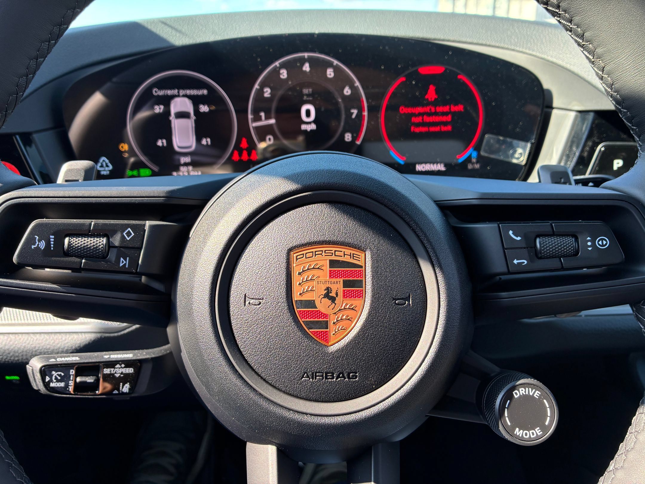 Certified 2026 Porsche Cayenne AWD/4WD image 33