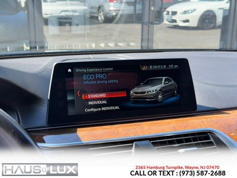 Used 2018 BMW 530i xDrive w/ M Sport Package image 40