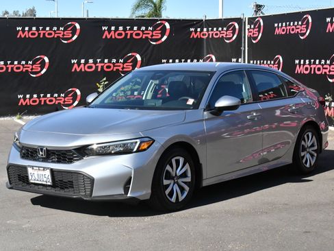 Used 2025 Honda Civic LX image 3