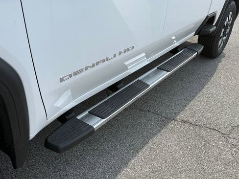 New 2026 GMC Sierra 2500 Denali image 12