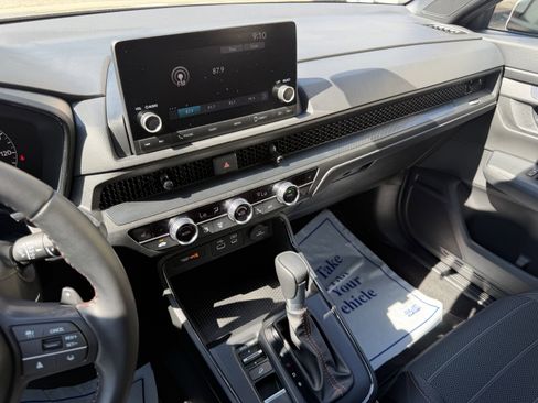 Certified 2025 Honda CR-V Sport image 17