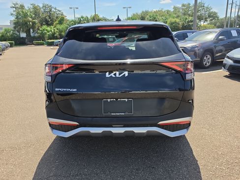Certified 2023 Kia Sportage LX FWD image 6
