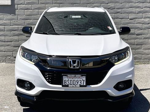 Used 2020 Honda HR-V Sport image 2