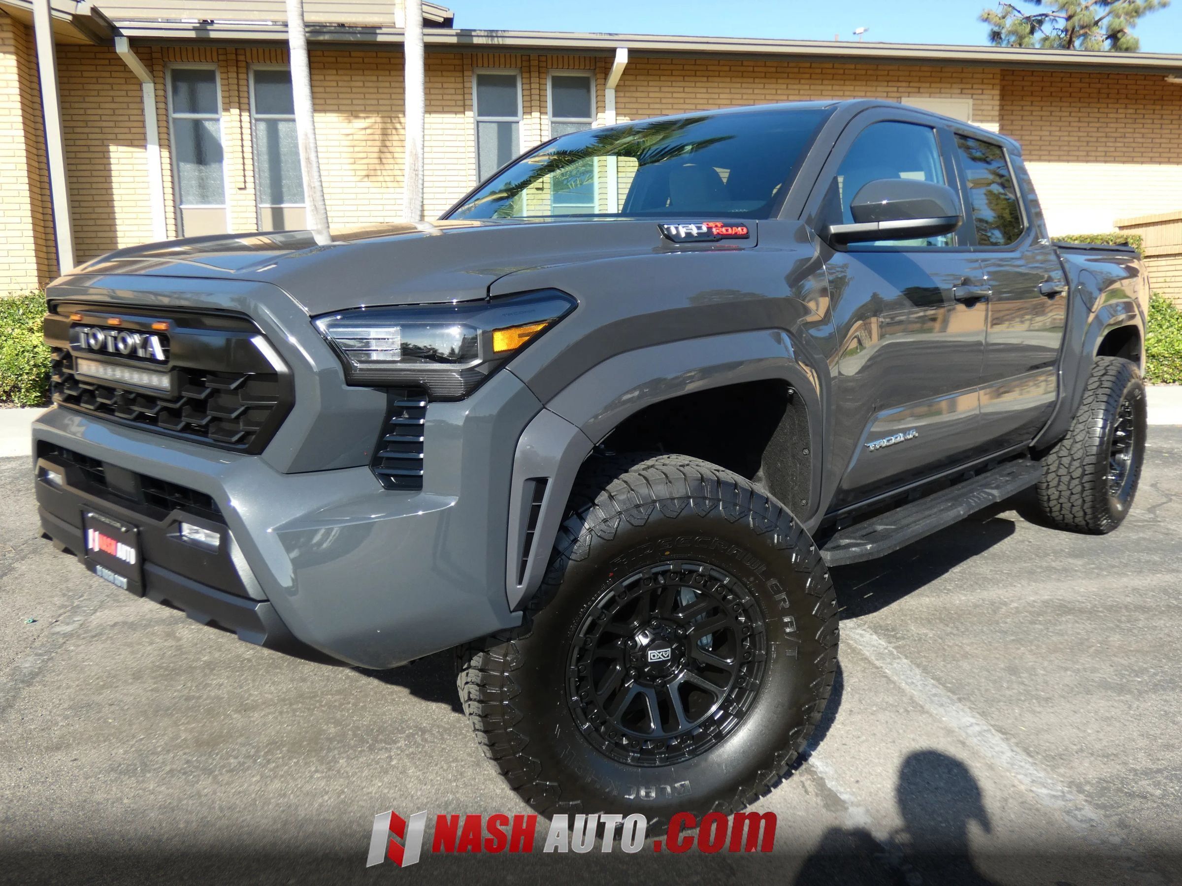 Used 2026 Toyota Tacoma SR5 RWD image 13