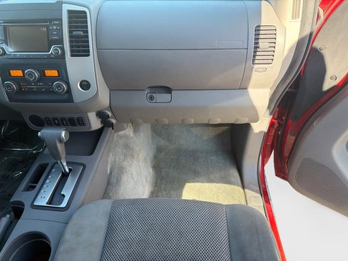 Used 2016 Nissan Frontier SV w/ SV Value Truck Package image 16