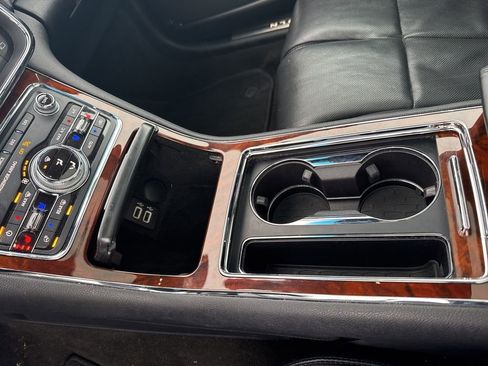 Used 2019 Lincoln Continental Reserve image 20