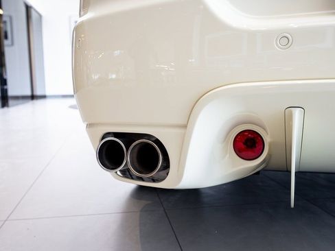 Used 2011 Ferrari 599 SA Aperta image 33