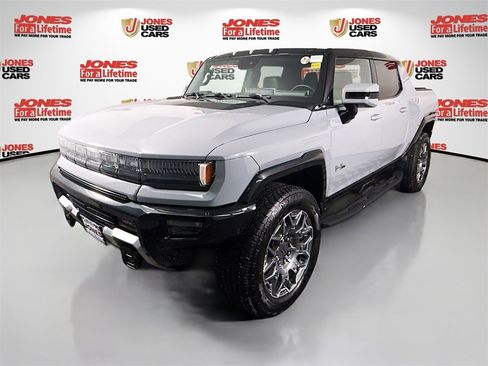 Used 2024 GMC Hummer EV 3X image 15