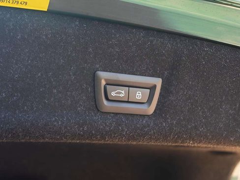 Used 2025 BMW M3 Competition image 76