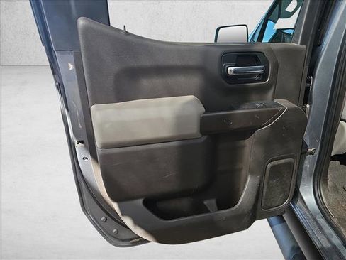 Used 2019 Chevrolet Silverado 1500 LT w/ Fleet Comfort Package image 10