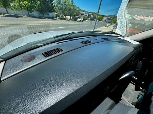 Used 2004 Dodge Ram 2500 Truck SLT w/ Trailer Tow Group AWD/4WD image 11