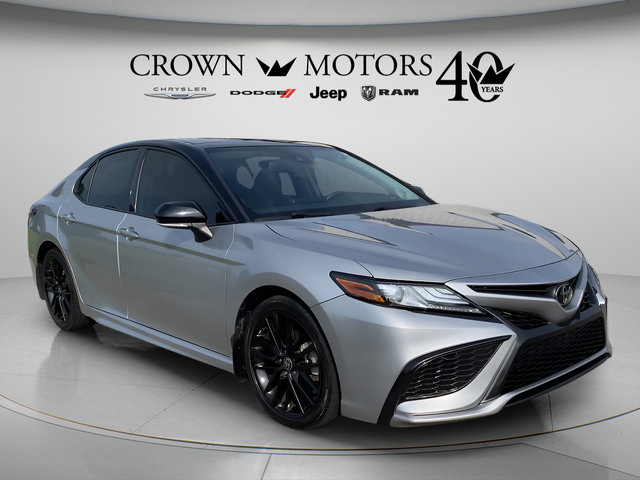 Used 2022 Toyota Camry XSE w/ Navigation Package FWD image 3