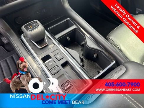 Certified 2025 Nissan Pathfinder SL w/ SL Premium Package FWD image 23