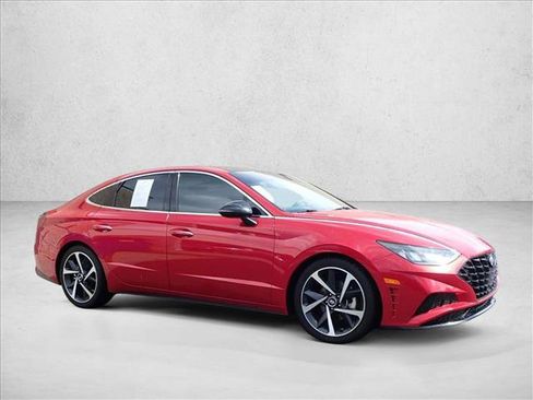 Used 2022 Hyundai Sonata SEL Plus w/ Preferred Accessory Package FWD image 6