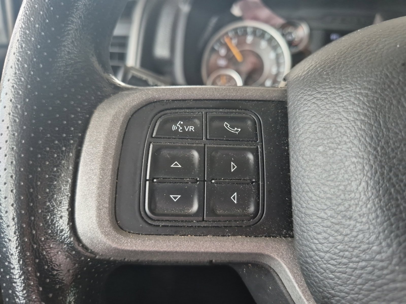 Used 2020 RAM 2500 Tradesman AWD/4WD image 9