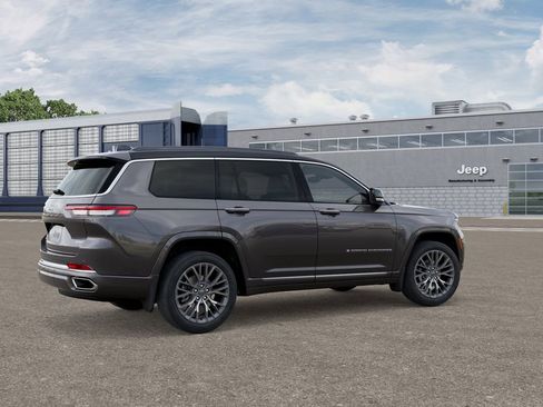 New 2025 Jeep Grand Cherokee L Summit image 2