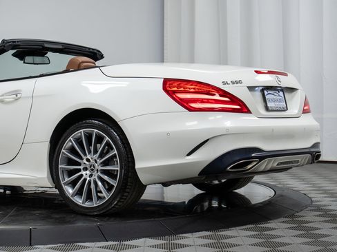 Certified 2019 Mercedes-Benz SL 550 image 31