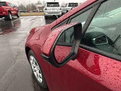 Used 2024 Toyota Corolla LE image 39