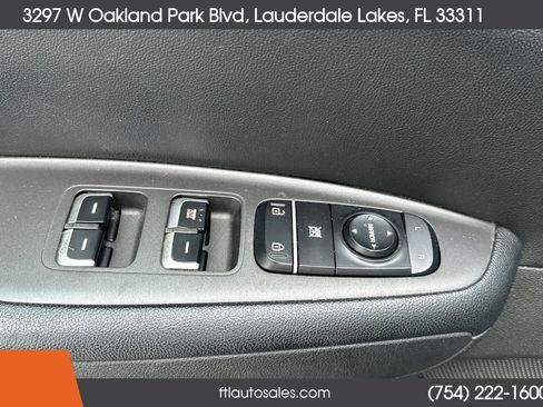 Used 2017 Kia Optima LX FWD image 37