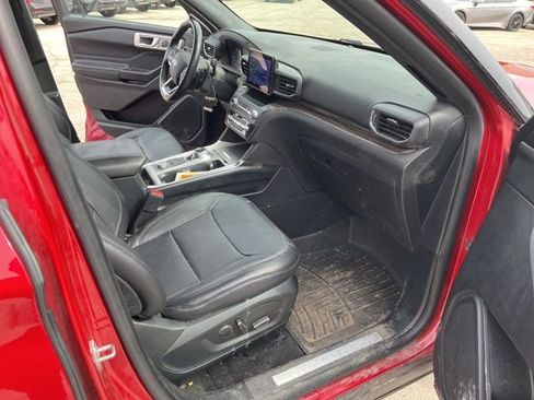 Used 2020 Ford Explorer Limited w/ Class III Trailer Tow Package image 20