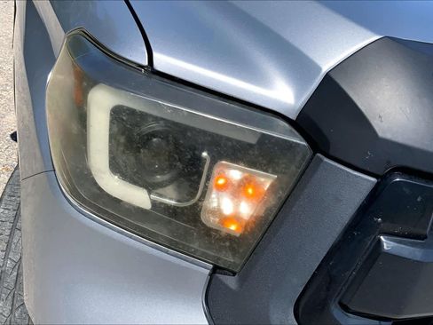 Used 2014 Toyota Tundra SR AWD/4WD image 25