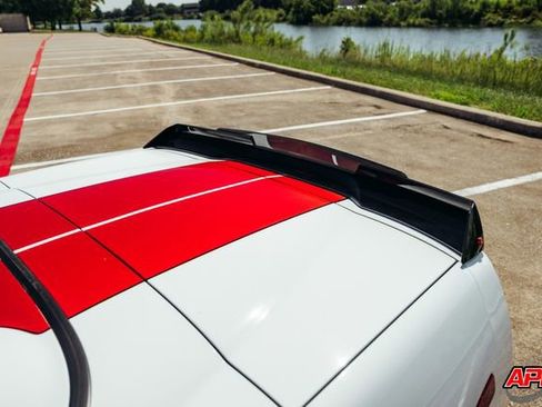 Used 2010 Chevrolet Corvette Grand Sport w/ Preferred Equipment Group image 32