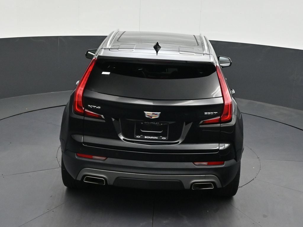 Used 2023 Cadillac XT4 Premium Luxury w/ Driver Assist Package FWD image 18