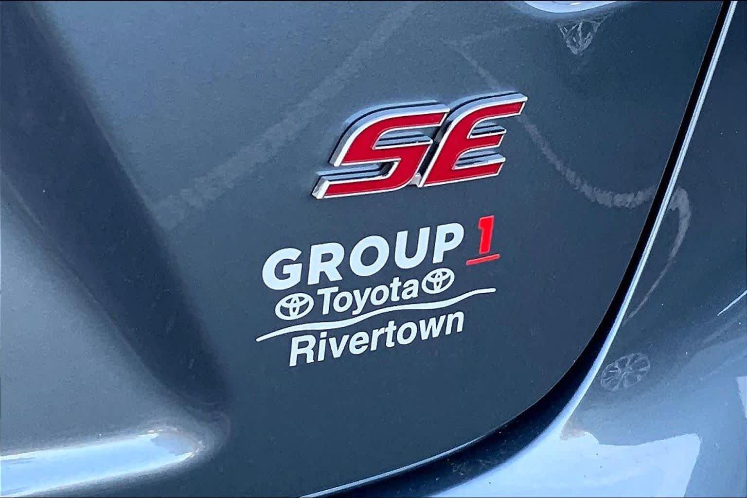 Used 2026 Toyota Corolla SE FWD image 9