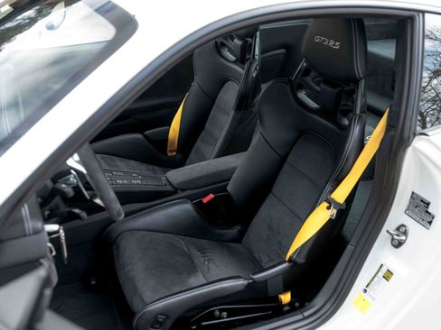 Used 2016 Porsche 911 GT3 RS image 72