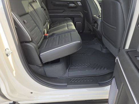 New 2026 GMC Sierra 1500 AT4X w/ AT4X AEV Edition image 30