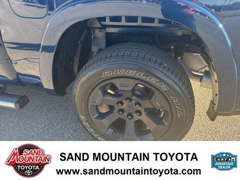 Used 2020 RAM 1500 Laramie image 13