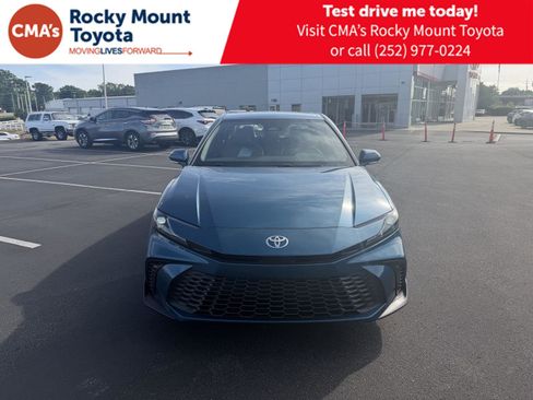 New 2026 Toyota Camry SE w/ Convenience Package FWD image 2