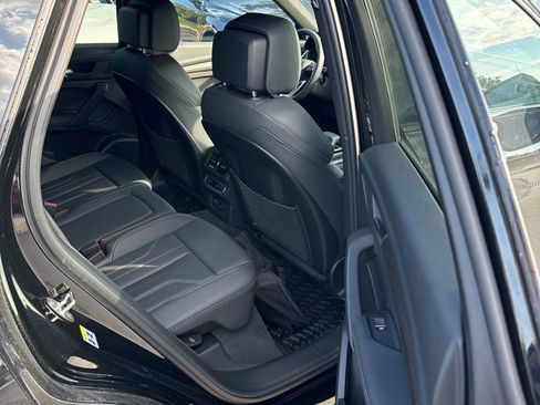 Used 2025 Audi Q5 e Premium Plus w/ Premium Plus Package AWD/4WD image 4