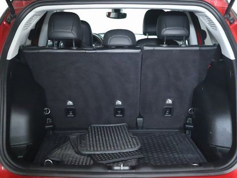 Used 2018 Jeep Compass Latitude w/ Popular Equipment Group image 29