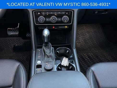 Certified 2022 Volkswagen Atlas SE image 18